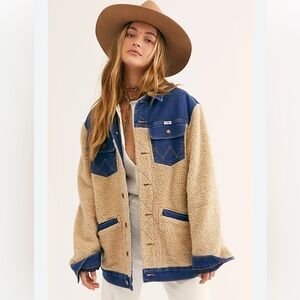Wrangler x Free People Oversized Sherpa Patch Pocket Jean Jacket XS
